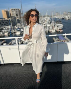 Fanny Veliz Grande Instagram - Went to a beautiful event called Fíesta Shalom that aims to bring the Jewish and Latino community together. We’re so lucky to live in Los Angeles such a vibrant and diverse city! #fiestashalom #losangeles #imonaboat