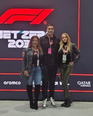 Fanny Veliz Grande Instagram - We are big @f1 fans. Last night was a dream. Since we’re in the business we are used to seeing famous actors but meeting the drivers, getting to chat with the mechanics and the team principals I was star struck! I truly felt like a little kid going to Disneyland for the first time. Thank you for having us. #lasvegas #grandprix #f1