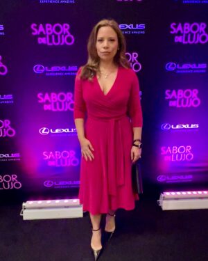 Fanny Veliz Grande Instagram - Had a great time at the Sabor se Lujo party. Thank you for having us #sabordelujo #lexus