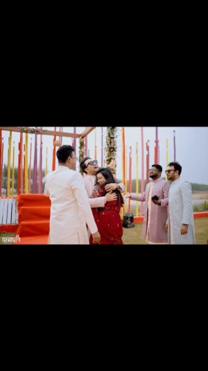 Farhan Ahmed Jovan Instagram - Entry of the Bride & Groom’s family 🩷