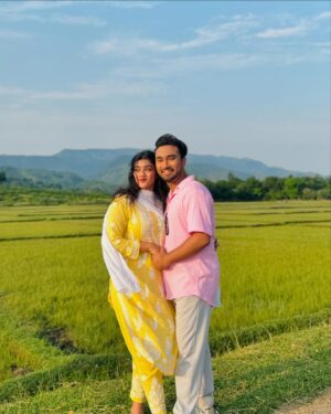 Farhan Ahmed Jovan Instagram - My Sajni & Sajin ❤️