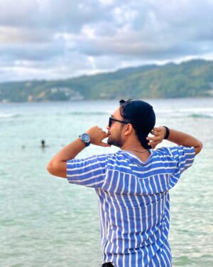Farhan Ahmed Jovan Instagram - Yes I overthink, 
but i also over love 🛑