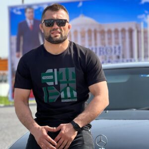 Faridun Odilov Instagram - Наслаждайся каждым шагом путешествия! Ничто не вечно!👌🏽 
#точикистонбапеш
