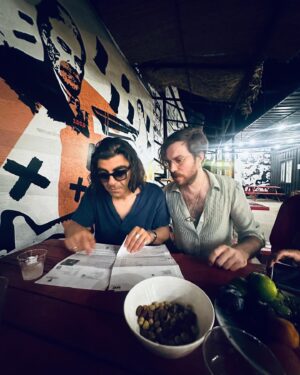 Fatih Akin Instagram - Hoşçakal Türkiye 🥲 en kısa zamanda görüşmek üzere 😘 @gayesuakyol @lalalarspor @hazalcrowley @mubiturkiye @tgcearslan