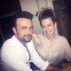 Fatih Ayhan Instagram - Kim demiş özleşmedik diye 🙏🏻 @ipektuzcuoglu candır o bir tanedir ☺️ 🎉🎈