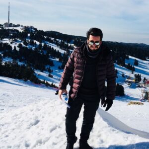 Fatih Doğan Instagram - Uludağ günlükleri gardaşımla ☃️😎herkese mutlu haftasonları... #bursa #uludagkayakmerkezı