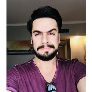 Fatih Doğan Instagram - İyi haftalar... #color #november