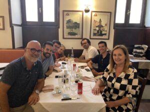 Fátima Campos Ferreira Instagram - Sic, Expresso, Eclesia e Rtp no Vaticano .