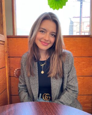 Fatima Ptacek Instagram - wearing blazers is a NY personality trait 💋