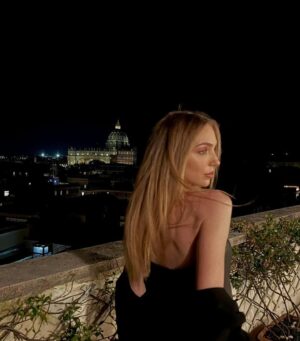 Federica Lucaferri Instagram - Ciao, siamo bellissimissimi ♥️

@martiregi 
@sebastiano.pigazzi