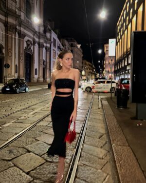Federica Lucaferri Instagram - una notte sfocata