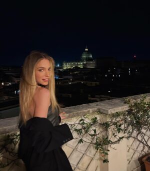 Federica Lucaferri Instagram - Ciao, siamo bellissimissimi ♥️

@martiregi 
@sebastiano.pigazzi