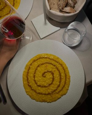 Federica Lucaferri Instagram - Ciao Milano, mi manchi. 
A presto, spero. 

❣️