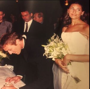 Federico D'Elía Instagram - Felices 20 años @debycosovschi 💍🕺🏼💃🏽👰🏼🤵🏽🥂💘💖💗💝💓💞❤️❤️💚
Te amo❤️