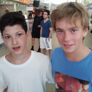 Federico D'Elía Instagram - Feliz cumple Teo!!! Mi nene modelo 2000. No puedo creer como pasa el tiempo. Te amo con todo mi corazón 💚 desde hace 20 años. Que se cumplan tus sueños, tus deseos y que esa sonrisa hermosa te acompañe siempre. (Ok, y que en algún momento el Pincha te de otra alegría 😀🇦🇹) 😘😘😘😘😘😘😘😘😘😘😘😘😘😘😘😘🥂🎂🎈🎉🎊