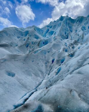 Federico Olivera Instagram - Texturas

@hieloyaventura 
@hotelkostenaike 
@elcalafatetierradeglaciares 

#patagoniargentina