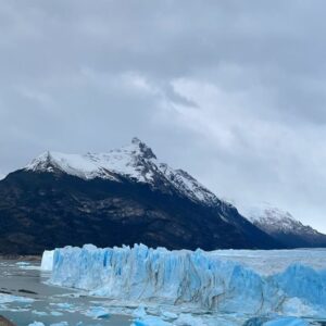 Federico Olivera Instagram - Texturas

@hieloyaventura 
@hotelkostenaike 
@elcalafatetierradeglaciares 

#patagoniargentina