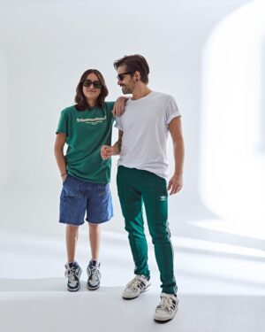 Felipe Colombo Instagram - Lo bien q me cae esta persona… 

Gracias @florcisnerosph x q, de entre todas las hermosas fotos q sacaste, nos regalaste también este momento.
