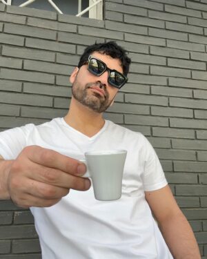 Felipe Contreras Instagram - Pausa, un rico café y seguimos ☕️💫