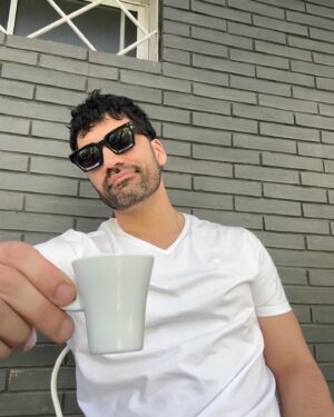 Felipe Contreras Instagram - Pausa, un rico café y seguimos ☕️💫