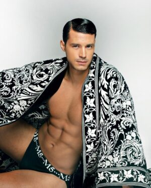 Felipe Gomes Instagram - Campaign for M5 @michaelcinco5 underwear 
Shoot by: @filbert_kung 📸
Style by:  @joelstylst.men 
Groom by: @bong2buan