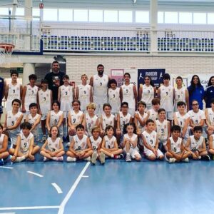 Felipe Reyes Instagram - 1ª semana del campus Felipe Reyes ✅ Hoy el invitado sorpresa ha sido el gran @willyhernangomez 💪🏻💪🏻