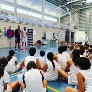 Felipe Reyes Instagram - 1ª semana del campus Felipe Reyes ✅ Hoy el invitado sorpresa ha sido el gran @willyhernangomez 💪🏻💪🏻