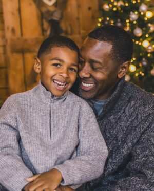 Felisha Terrell Instagram - The best of all gifts around any Christmas tree: the presence of a happy family all wrapped up in each other.”—Bill Vaughan

From our family to yours- May your holiday season be filled with love, laughter, and cherished moments. 🎄❤️