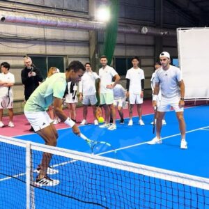Félix Auger Aliassime Instagram - What if we played like pressure didn’t exist?

Enter @felixaugeraliassime and @francerundolo and a net three times the standard size. Yes, three.
(scroll to the last slide for a special trick 🎾) 

Watch the full episode on adidas YouTube #YouGotThis ​