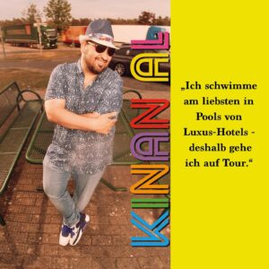 Felix Lobrecht Instagram - DESHALB gehen wir auf Tour!

🌻🌞HAPPY SUMMER SUNSHINE TOUR 2021🌞🌻. 

Tickets ab Mittwoch, 16.6., 18 Uhr | standup44.de

📸 by: @hallomarvin