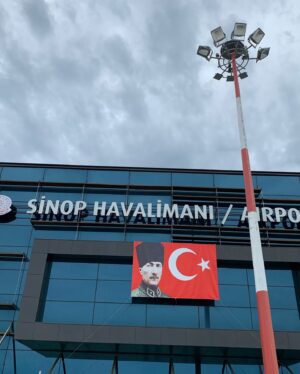 Feridun Düzağaç Instagram - Şanlı zafer yolculuğunun yüzüncü yılını Sinop’ta kutlayacağız Paşa’m...Yolun açık olsun. Bu ülkenin aklı hür fikri ışıklı ve vicdanı mert her kalbinde usulca atıyorsun. •