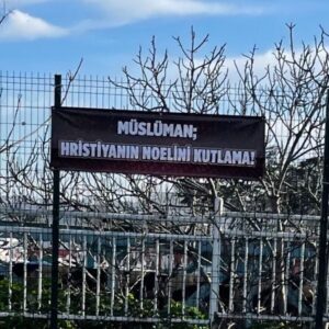 Feridun Düzağaç Instagram - İstinye/istanbul / 2 0 2 2• nefret suçudur. İhbar ediyorum