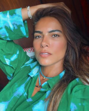 Fernanda Diniz Instagram - 🧿☀️ Sunchaser