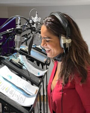 Fernanda Diniz Instagram - Doing animation and being directed by the sweetest @peacock_sound Thank you for all the fun! And thanks to my agents @iam_globaltalent 🤩