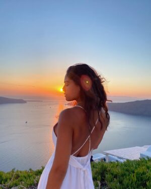 Fernanda Diniz Instagram - Inhale LIGHT ☀️exhale LOVE 💕 It’s always a good mantra to have as an intention