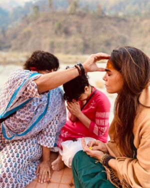 Fernanda Diniz Instagram - Haidakhan Babaji Ashram, Himalayas 📿🙏🏽