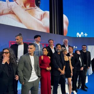 Fernando Cayo Instagram - PREMIERE DE MARBELLA  de Dani de la Torre y Alberto Marini @buendiaestudios @movistarplus con @___hugo_silva @anaisabellesite y un reparto internacional increíble. Estreno 2 de Mayo. @danidelatorrealvaredo @leirayserrano @elviraminguez @khalidelpaisano @craig.stevenson.actor @michaeljohntreanor @ferronidandrea @manuelsoro28 @ignaciomateosvivancos @jorge77cabrera #Marbella #Movistar#fernandocayo