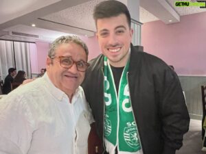 Fernando Mendes Instagram - A foto com o grande @bernas19 , depois de termos falado mais de 1hora sobre tecnologia. Acho que ficou surpreendido com os meus conhecimentos 😂
Forte abraço