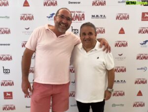 Fernando Mendes Instagram - Obrigado Pedro Lopes e família, pela vossa presença 👍✅
Insónia no Pax Julia Teatro Municipal |  8 de Junho |  21H30. Câmara Municipal de Beja
“Um espetáculo para brincar com coisas sérias”.

#Beja #PaxJuliaTeatroMunicipal #PaxJulia #Beja #VisitBeja #FernandoMendes #Teatro  #UmEspetáculoParaBrincarComCoisasSérias #Comédia #Artista #OPreçoCerto #Espetáculo #EspetáculoInsónia #Insónia #CustódioReis #junho2024 #espetaculo