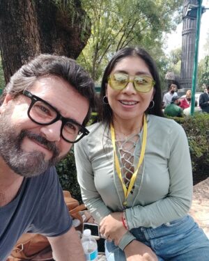 Fernando Soto Instagram - ...on set...con la visita de Auria,Office manager de @palomeragroup en México...suerte estar tan bien representado y cuidado.Gracias equipazo palomera y @naratalent...@alepalomera1 @elvirasanchezgallo #rodaje #mexico #serie #ficcion