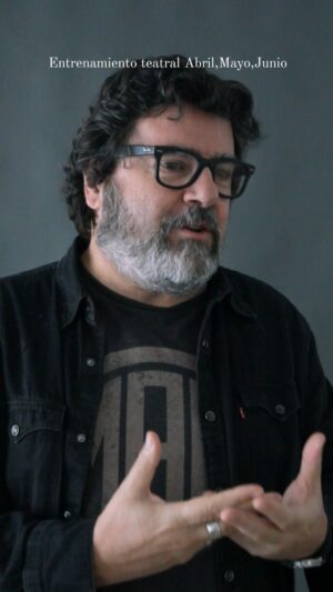 Fernando Soto Instagram - Entrenamiento Teatral en el @estudio_juan_codina durante los meses de Abril,Mayo y Junio lunes por la mañana. Más info en el perfil del estudio. Os esperamos.