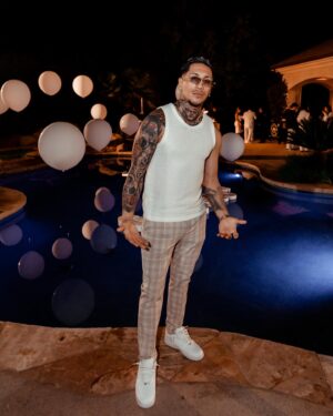 Fernando Vargas Jr. Instagram - Gabys 40th 🥳🎈

📸: @giosyx