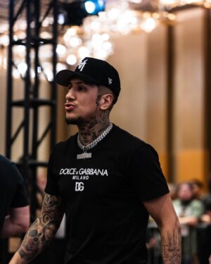 Fernando Vargas Jr. Instagram - Y ARRIBA LA DINASTÍA VARGAS CABRONES 👆🏼🇲🇽🥊

📸: @b_rivasproductions
