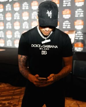 Fernando Vargas Jr. Instagram - Y ARRIBA LA DINASTÍA VARGAS CABRONES 👆🏼🇲🇽🥊

📸: @b_rivasproductions