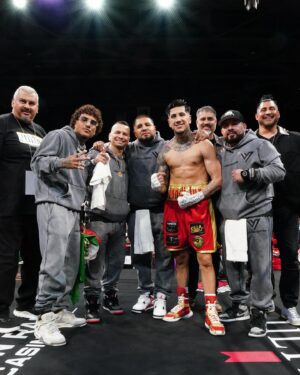 Fernando Vargas Jr. Instagram - Months of sacrifice, many days of unseen work, and countless hours of preparation all for one night 💯 

📸: @juliocphotos