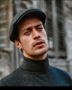 Feyyaz Şerifoğlu Instagram - Peaky Blinders’i yeniden bitirmişimdir✌🏼