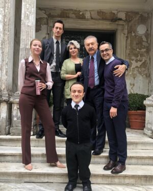 Feyyaz Şerifoğlu Instagram - Son 1🍀 #camdakikız #korogluailesi