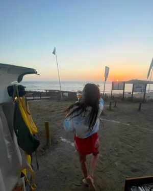 Filipa Pinto Instagram - amigas, pôr do sol e uma cabana 🌈