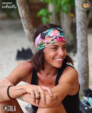 Filippo Bisciglia Instagram - Oggi è il giorno della finale dell’isola dei famosi … sai perché dovresti vincere tu ??? Proprio perché non ti sei mai sentita tale,sia sull’isola ma soprattutto nella vita di tutti i giorni. Sei semplice, buona, vera e sempre coerente … Non proprio come me ☺️🤷🏽
È vero ogni tanto hai fatto delle facce un po’ scocciate😂  proprio come quando lascio i piatti da lavare sul lavandino, ma sei umana anche tu … SOTTOLINEO CHE È PUR SEMPRE UN GIOCO ci mancherebbe, ma sfido chiunque a sopportare tutto ciò che avete sopportato voi, fame, sonno, stanchezza, moschitos etc etc  Hai fatto l’isola dei “fatti” non delle “chiacchiere”, hai vinto quasi tutti le prove fisiche in silenzio contro avversari uomini molto forti, GIRL POWER 💪🏻 … Non ti sei mai lamentata di nulla, io sarei stato  l’esatto contrario 😂 …  che dirti …. Pamy che lo spirito dell’isola sia con te 💪🏻 e che il mio/nostro “esercito buono” possa sostenerti … ❤️ Daje Noi …