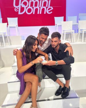 Filippo Bisciglia Instagram - … mi avete fatto emozionare 🥹 … #lecosebelle 
Buon viaggio, buona vita, buon tutto !!!
#temptationisland #uominiedonne